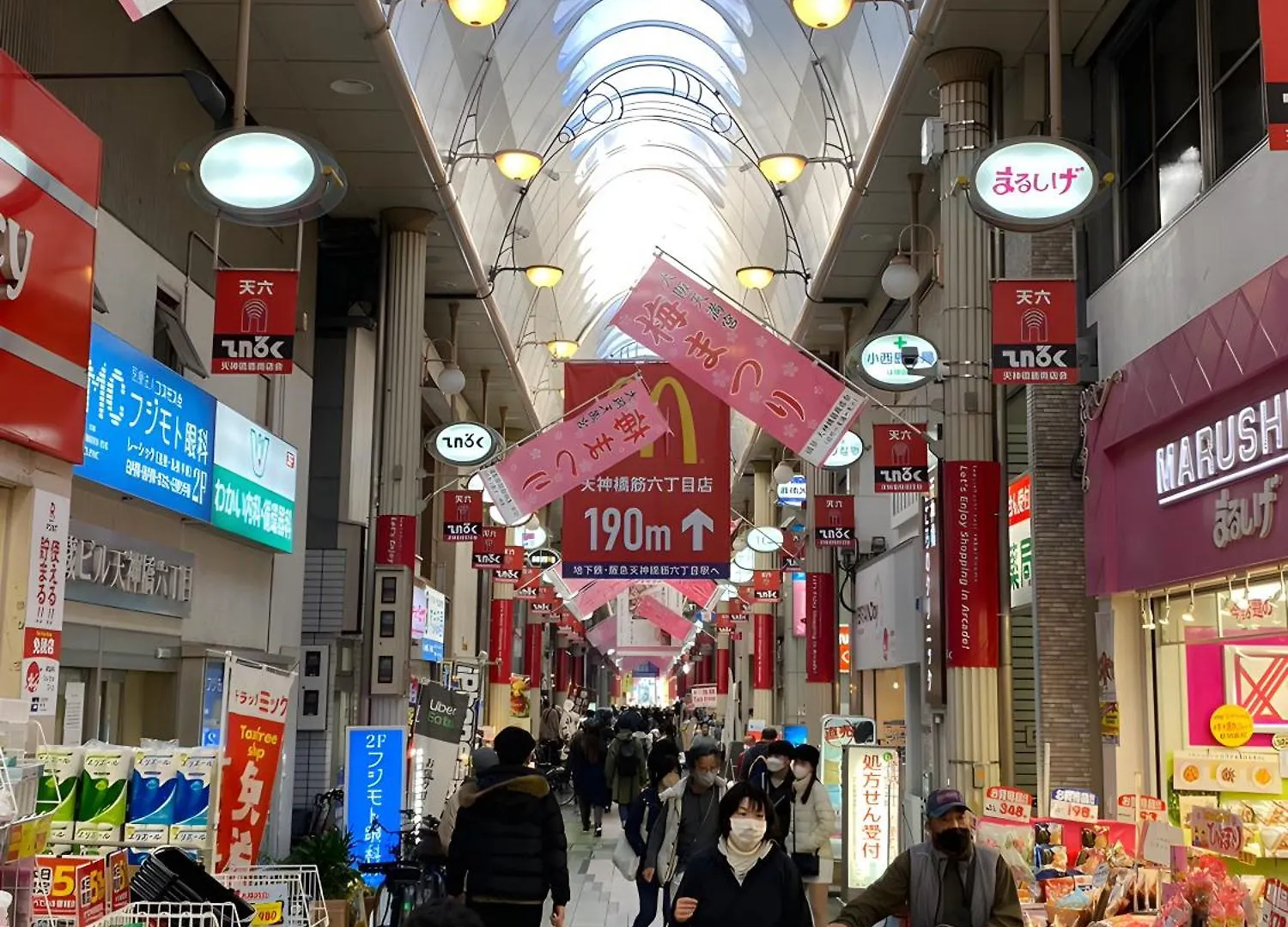 別荘 大阪市 Renewal 天神橋筋六丁目駅徒歩2分 屋上テラス付き一軒家 天満居酒屋街2分 梅田10分 難波15分ヴィラ 日本