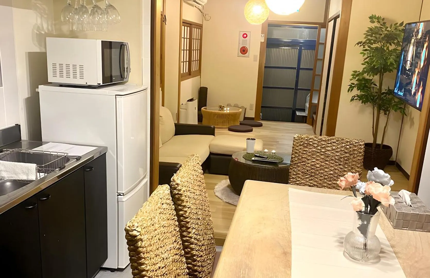 大阪市 Renewal 天神橋筋六丁目駅徒歩2分 屋上テラス付き一軒家 天満居酒屋街2分 梅田10分 難波15分ヴィラ 0*,  日本